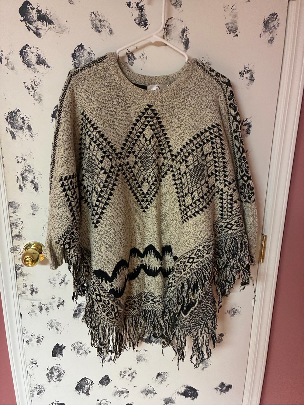 Fringed Geometric Knit Sweater Poncho in Beige and Black